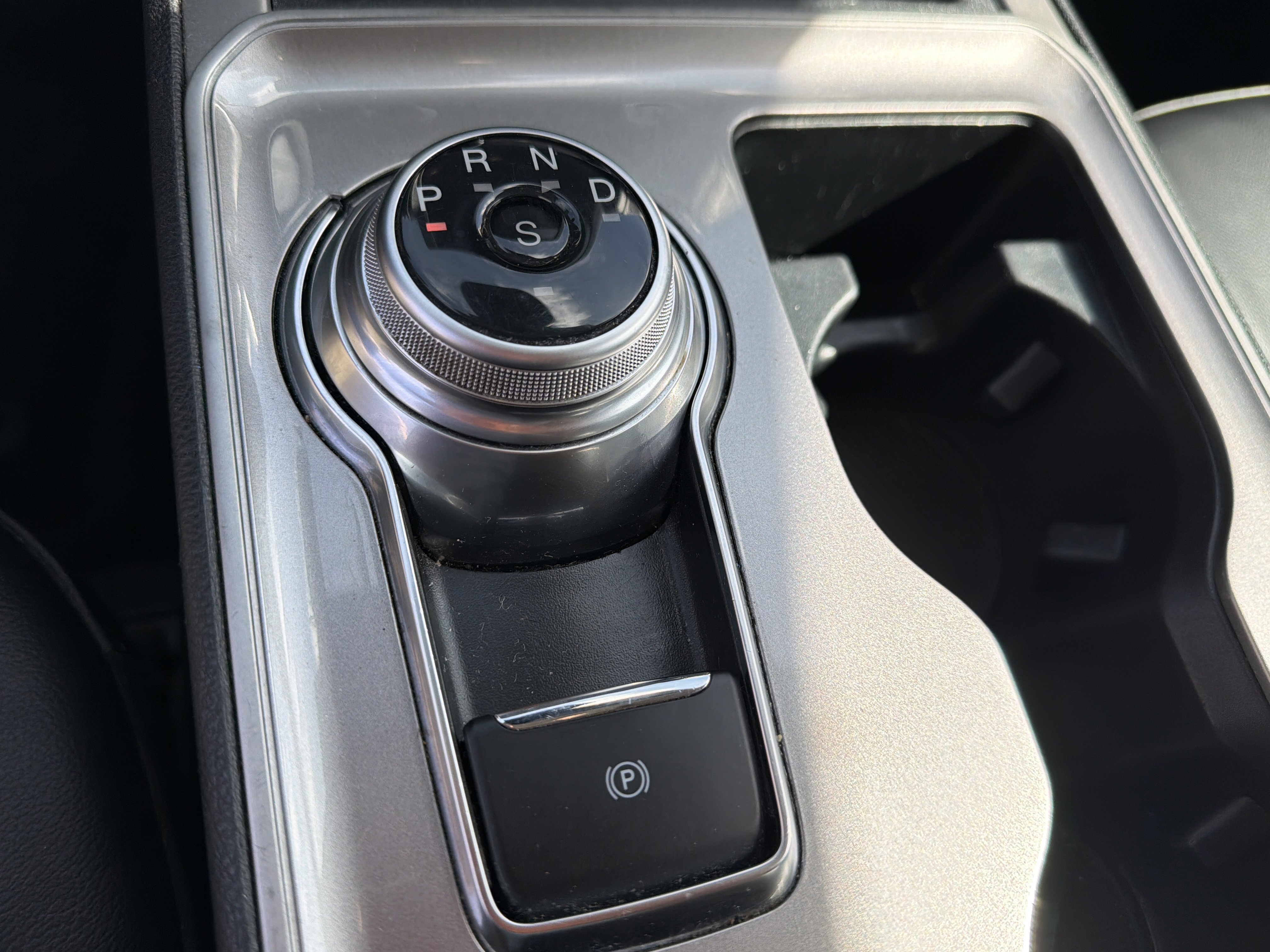 Used 2024 Ford Edge SEL AWD/4WD image 29