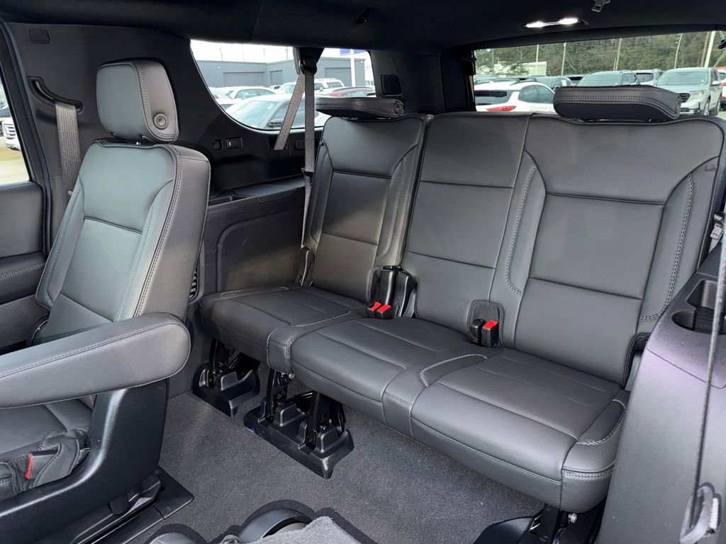 Used 2026 GMC Yukon XL Denali w/ Denali Reserve Package image 36