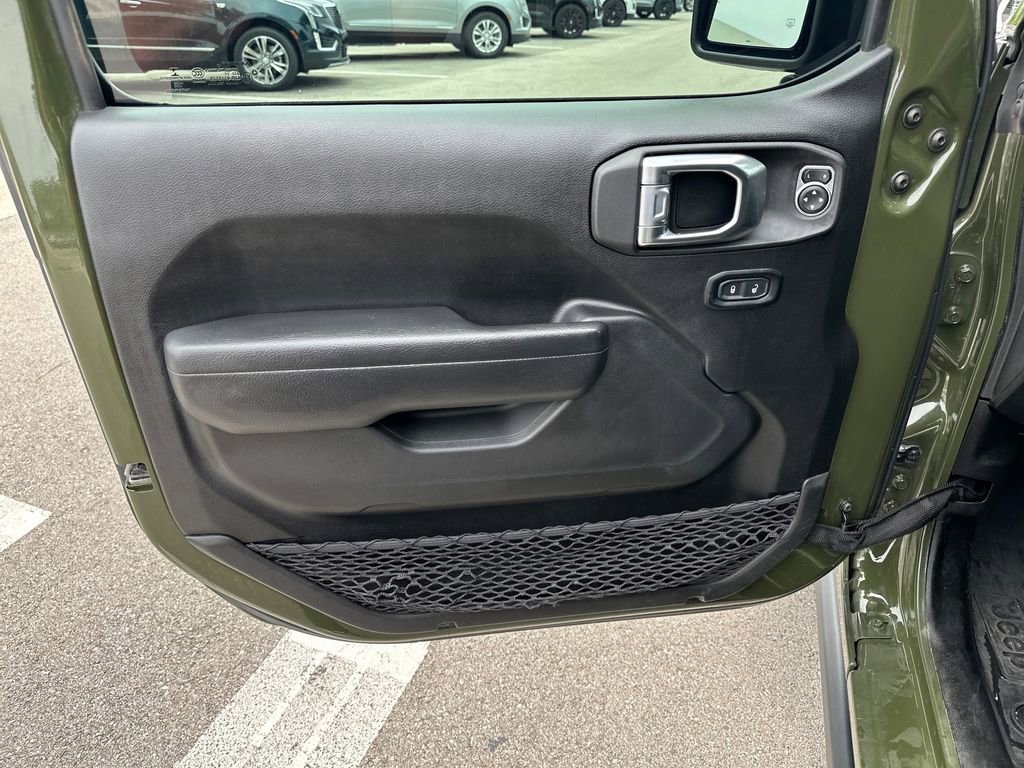 Used 2022 Jeep Wrangler Unlimited Sport AWD/4WD image 16