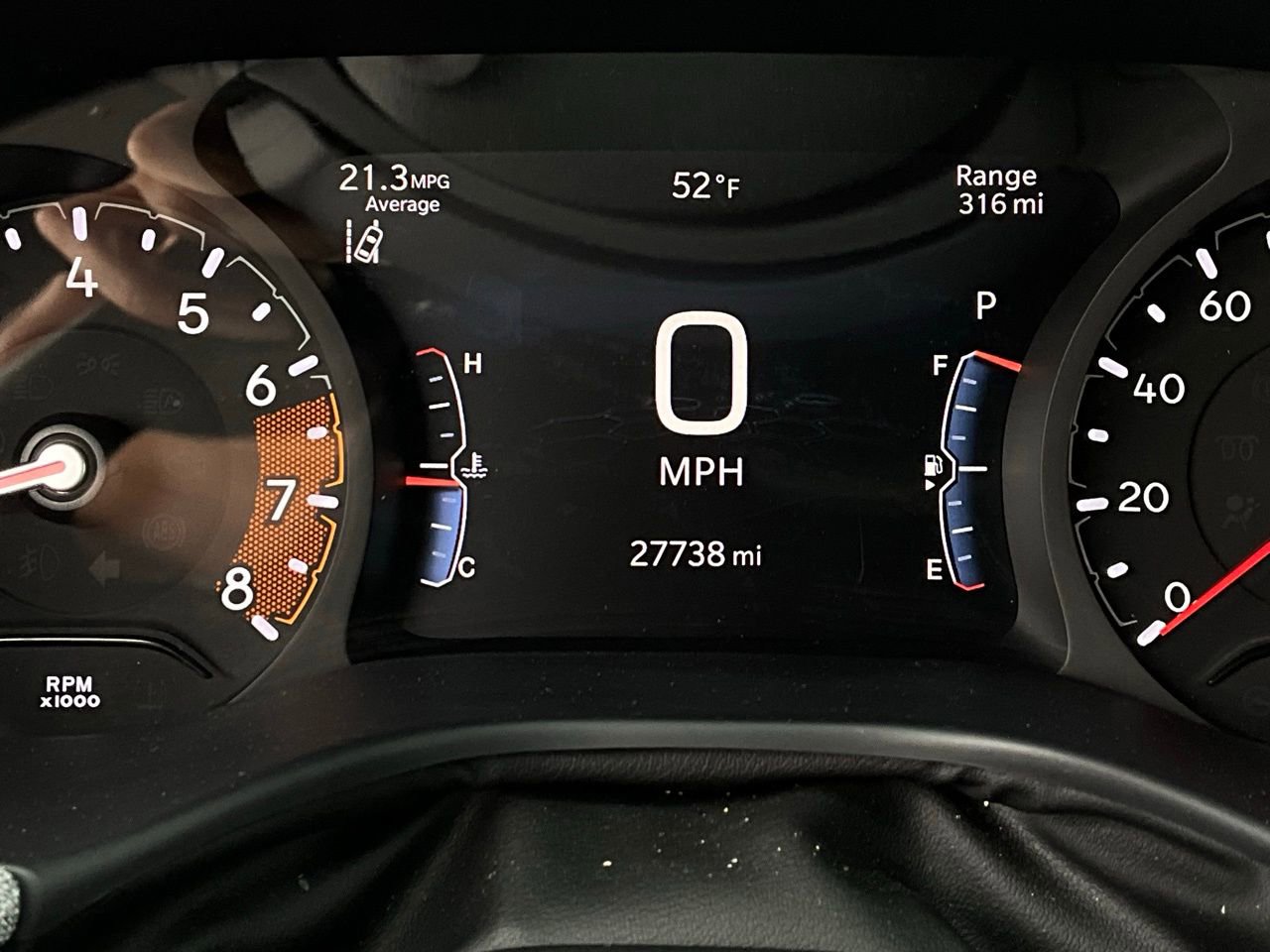 Used 2025 Jeep Compass Latitude AWD/4WD image 39