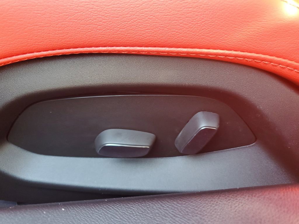 New 2026 Chevrolet Corvette Stingray Coupe w/ 1LT image 21