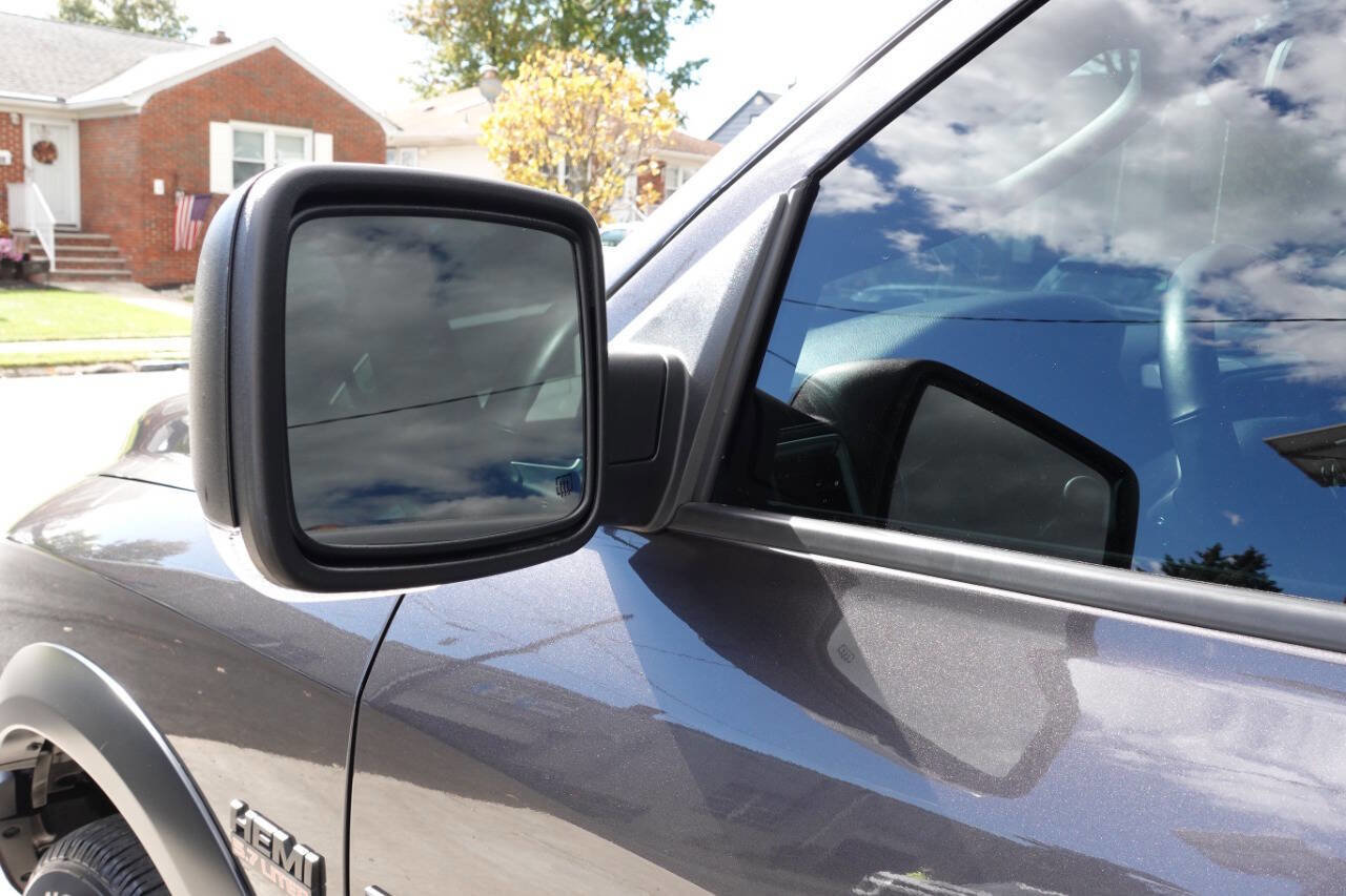 Used 2023 RAM 1500 Classic Warlock image 14