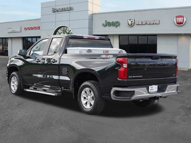 Used 2020 Chevrolet Silverado 1500 LT AWD/4WD image 5