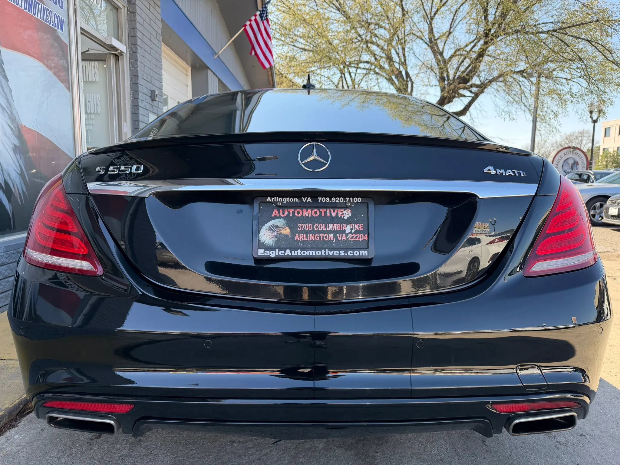 Used 2014 Mercedes-Benz S 550 Sedan w/ Sport Package image 4