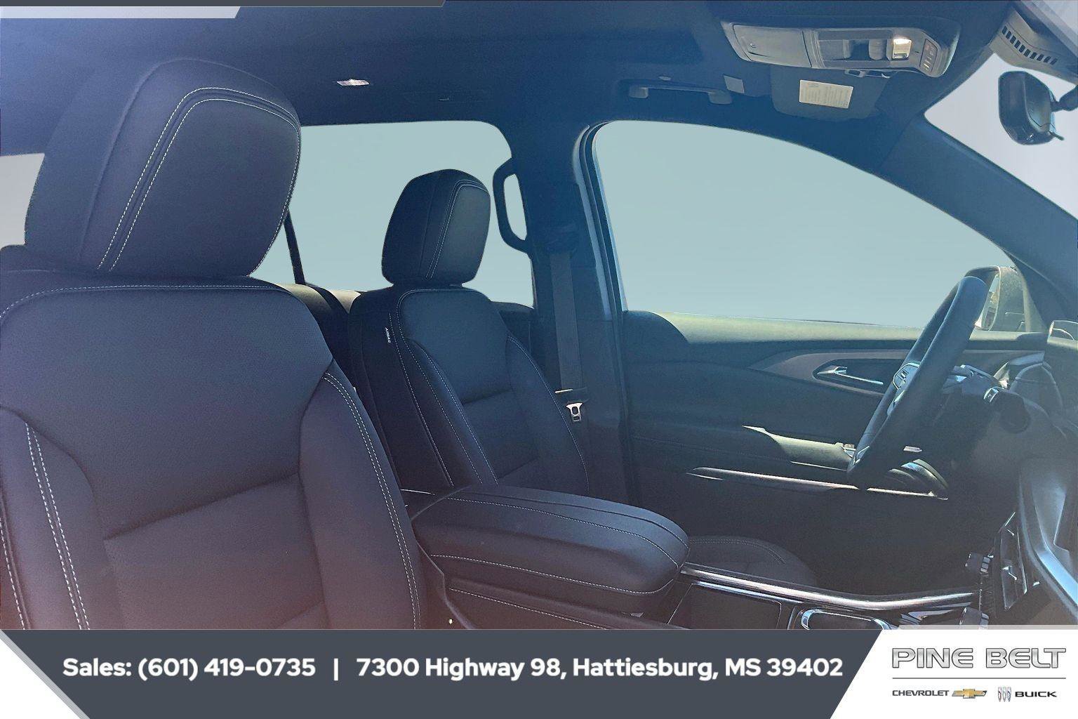 New 2026 Chevrolet Traverse LT w/ Sun and Wheel Package FWD image 6