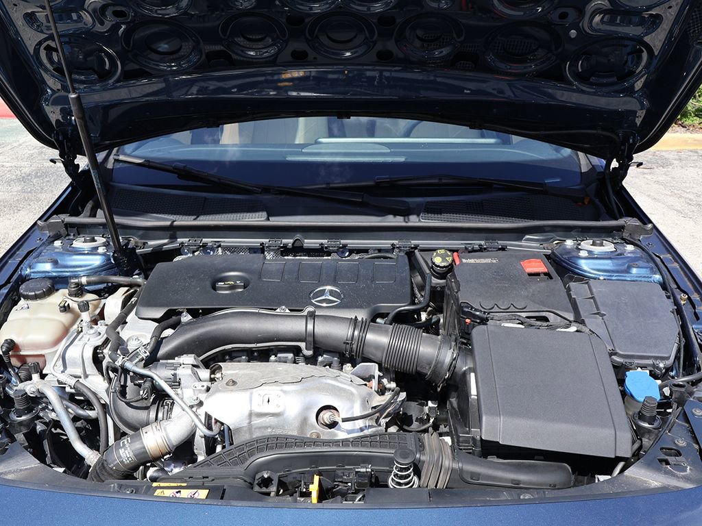 Used 2022 Mercedes-Benz A 220 4MATIC w/ Premium Package image 18
