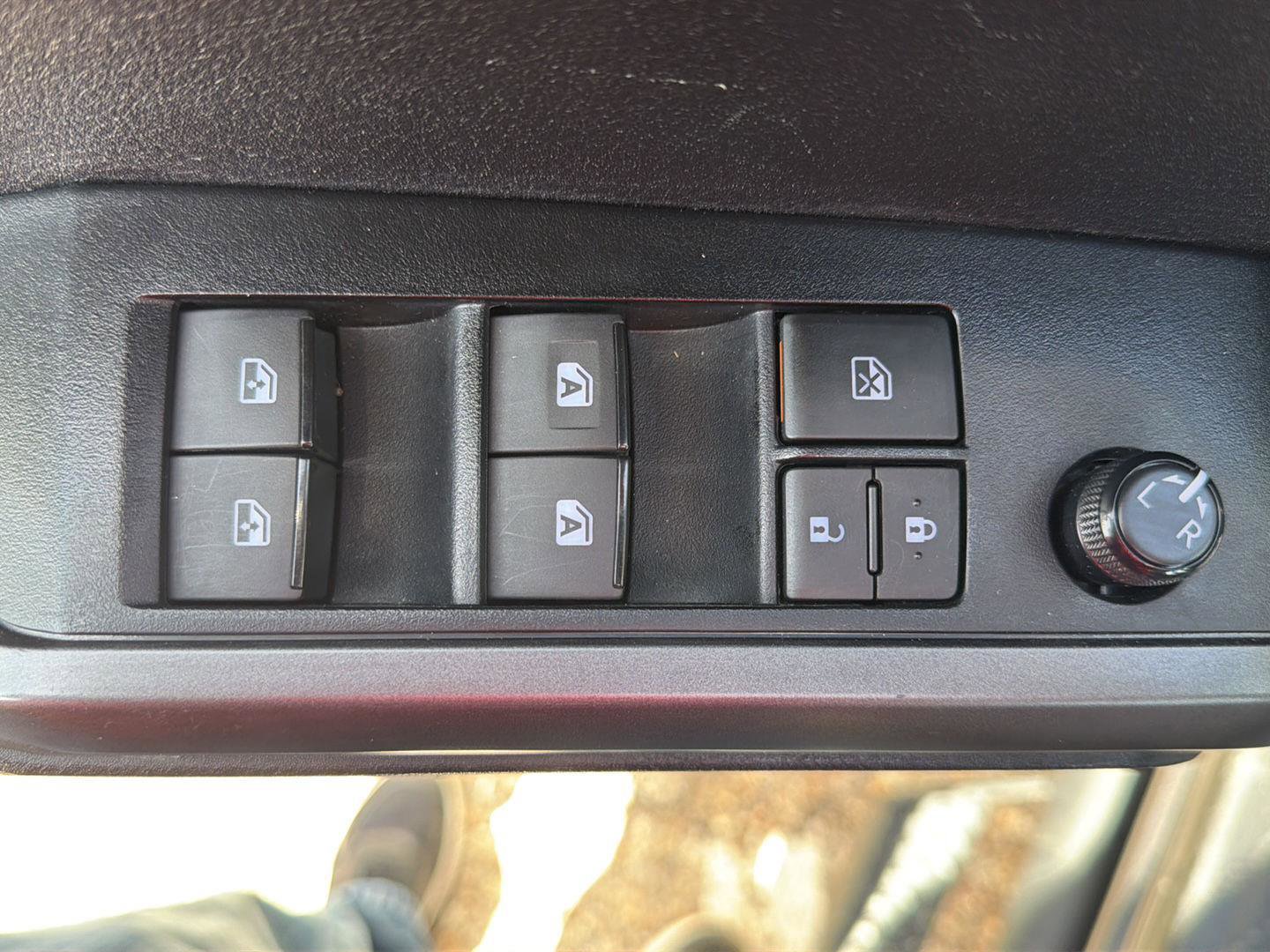 Used 2023 Toyota Tacoma TRD Pro AWD/4WD image 19