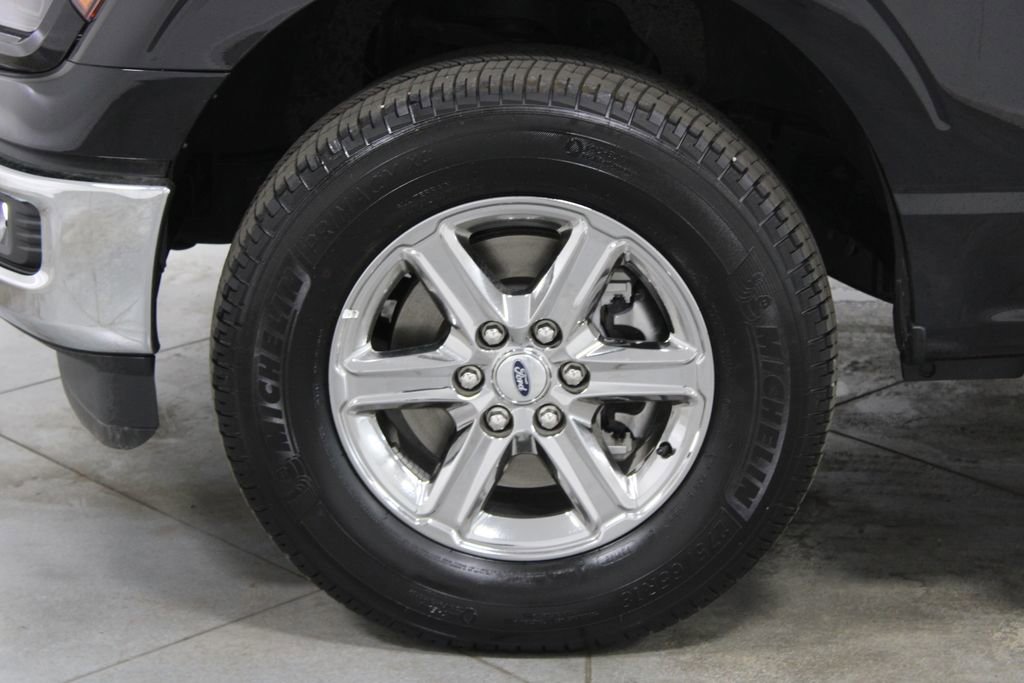 Used 2025 Ford F150 XLT w/ Equipment Group 301A Standard AWD/4WD image 18