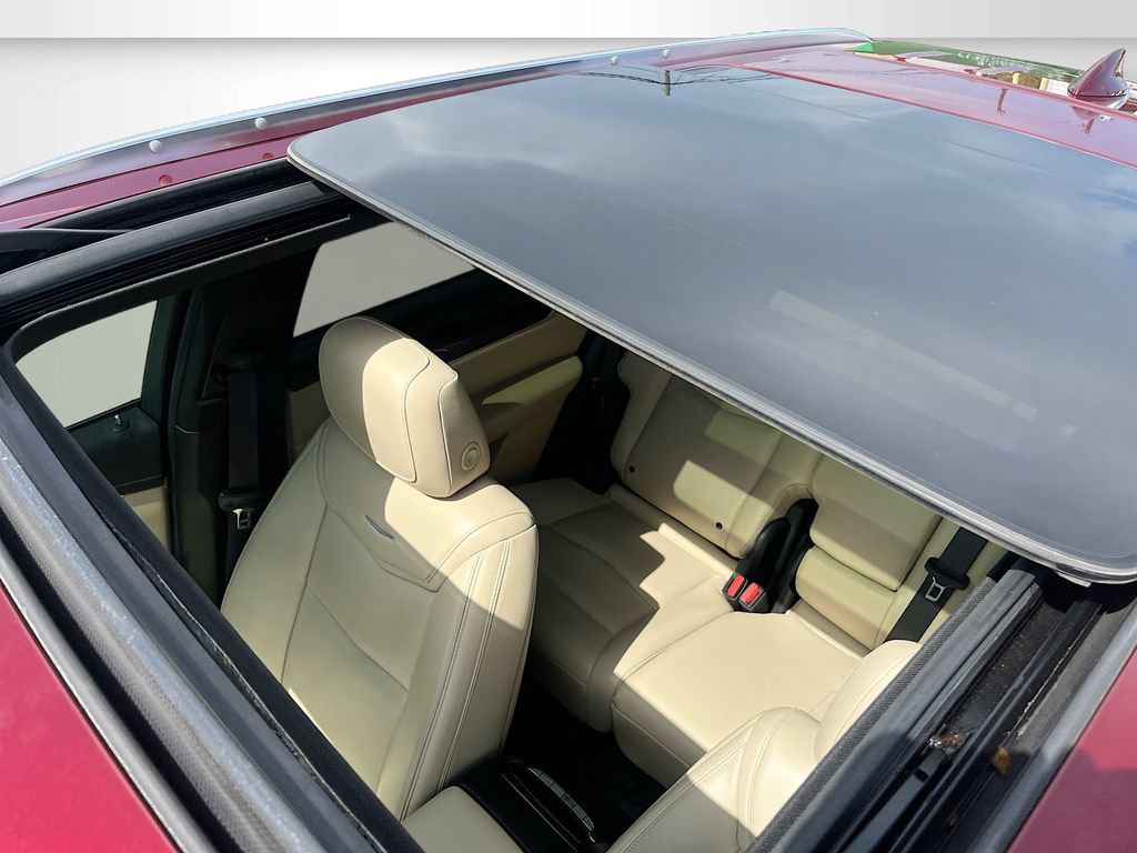 Used 2017 Cadillac XT5 Premium Luxury w/ Driver Assist Package FWD image 23