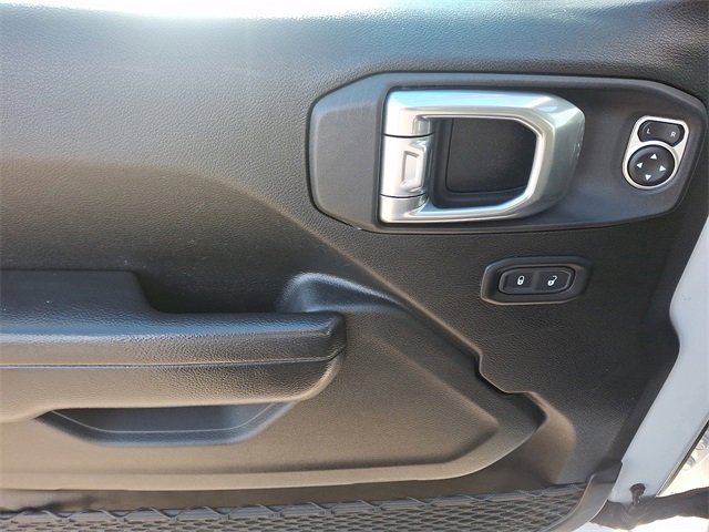 Used 2023 Jeep Gladiator Sport image 12