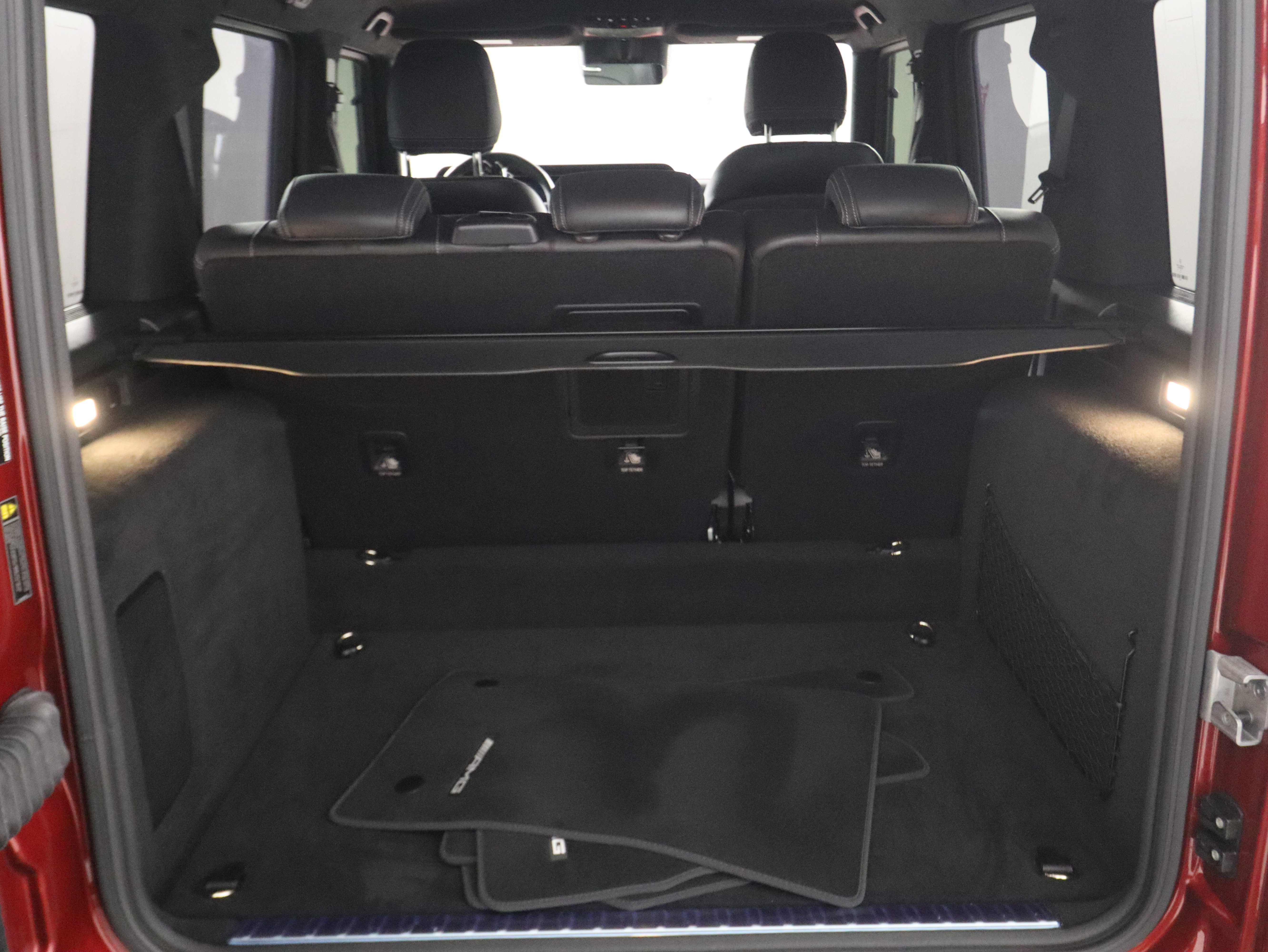 Used 2025 Mercedes-Benz G 63 AMG 4MATIC image 19