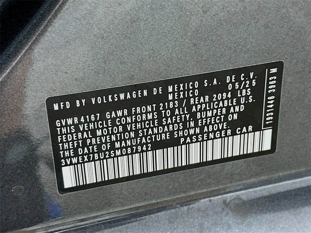 Used 2025 Volkswagen Jetta SE image 27
