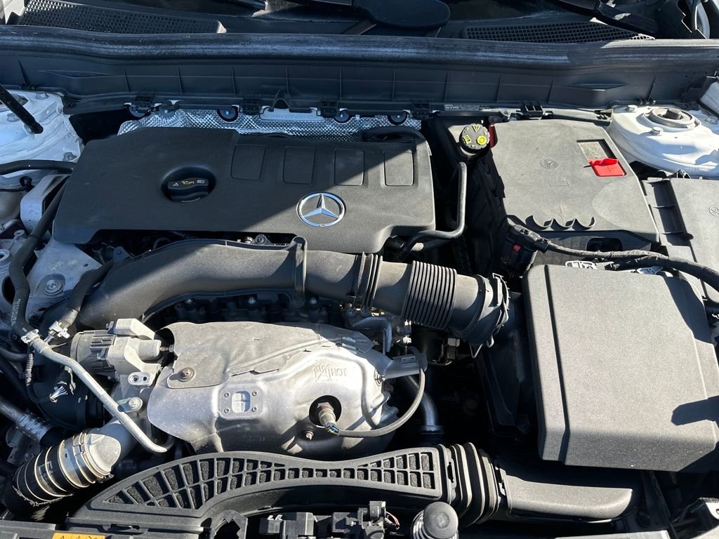 Certified 2023 Mercedes-Benz GLB 250 image 16