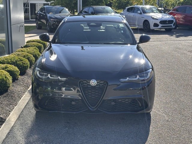 New 2025 Alfa Romeo Giulia AWD w/ Driving Assist Package image 2
