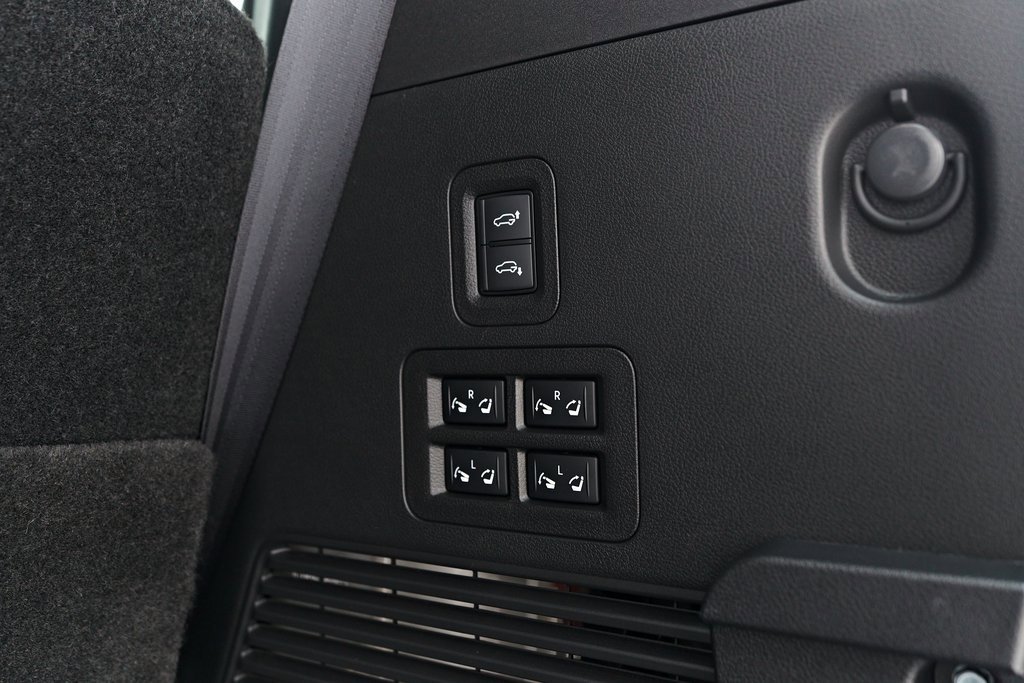 Used 2025 INFINITI QX80 Autograph w/ Autograph Exterior Package image 25