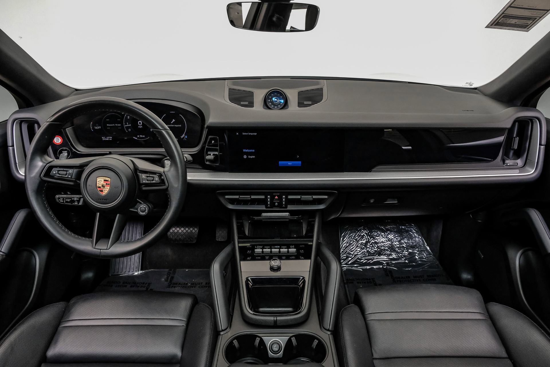 Used 2024 Porsche Cayenne Coupe image 19