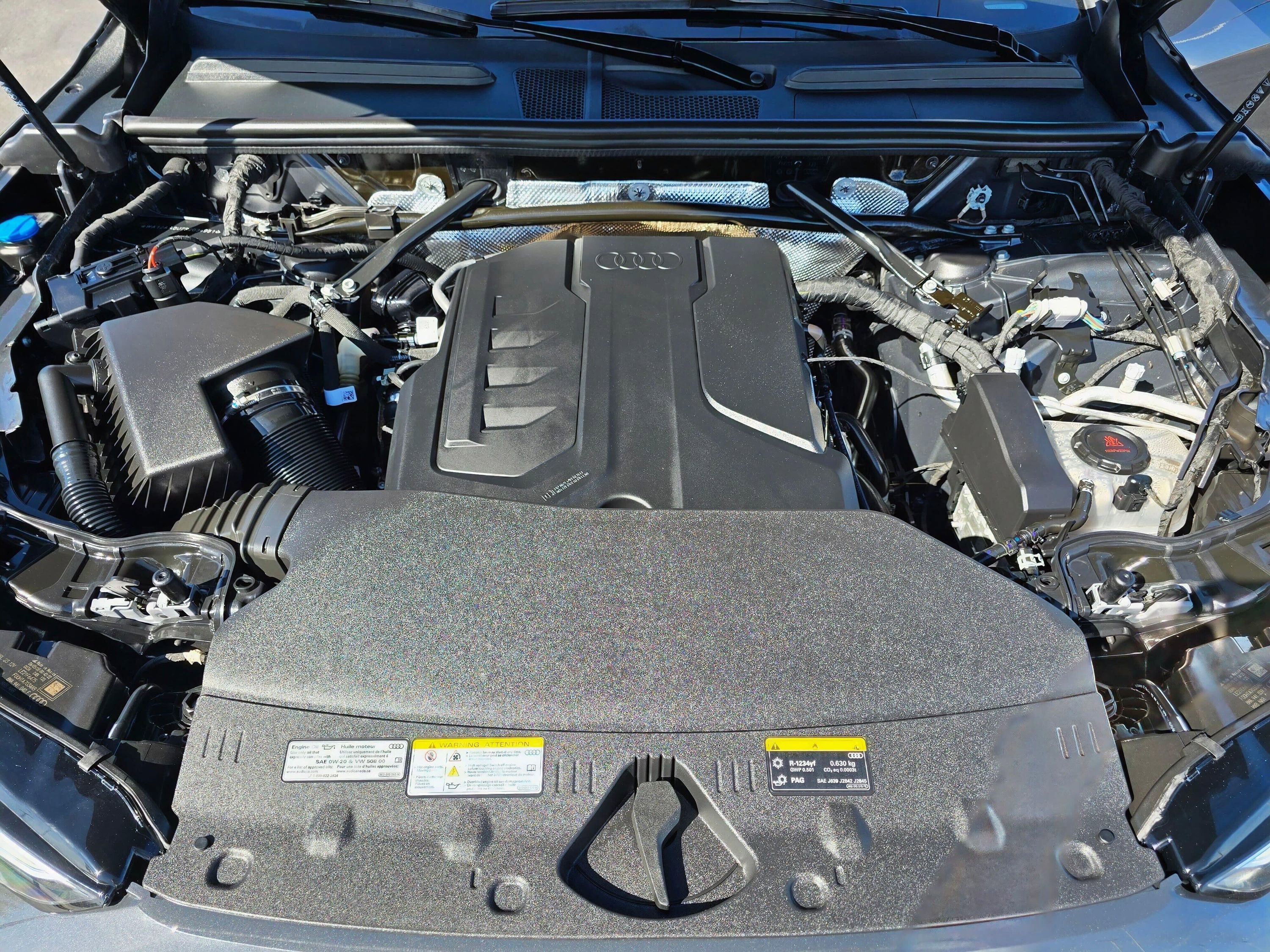 Certified 2025 Audi Q5 Premium Plus w/ Premium Plus AWD/4WD image 9