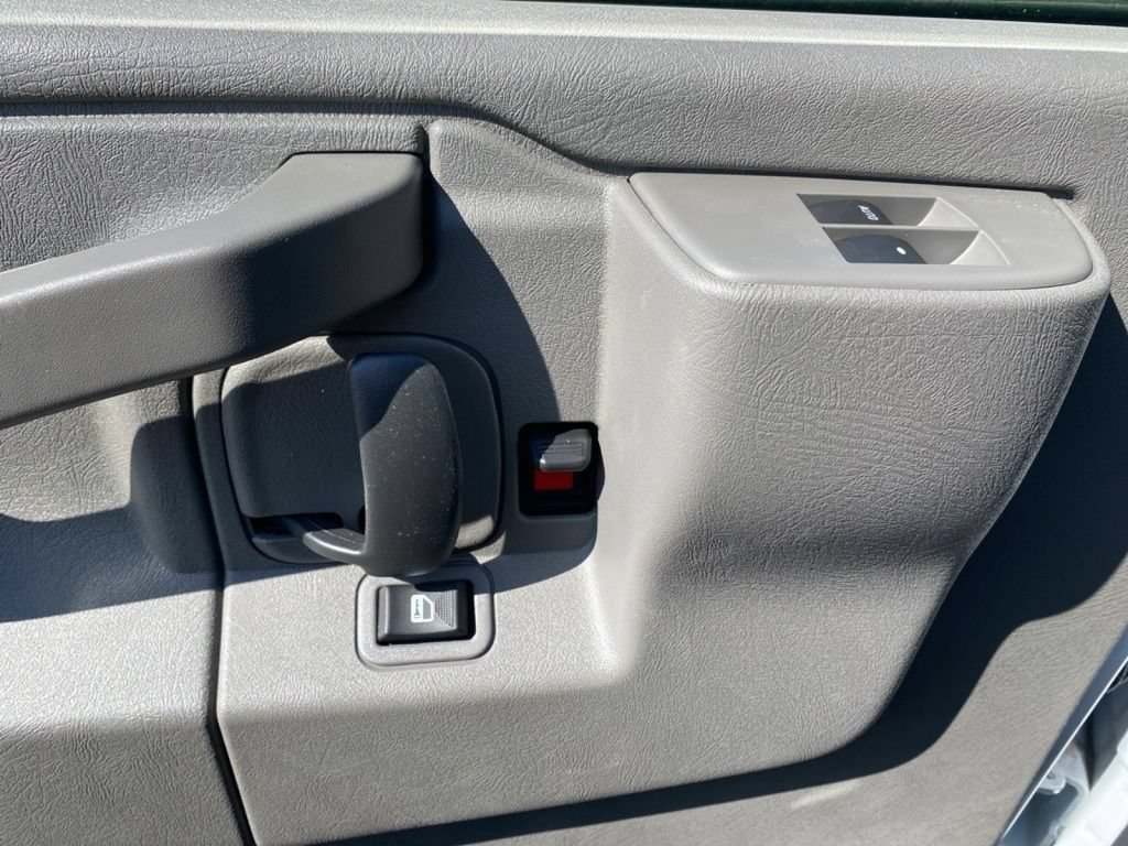 New 2026 Chevrolet Express 3500 w/ Power Convenience Package RWD image 23