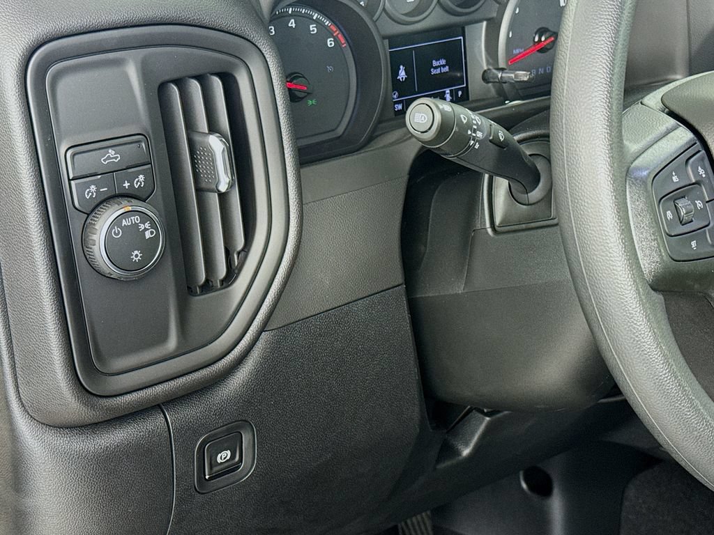 New 2026 Chevrolet Silverado 1500 Custom RWD image 11