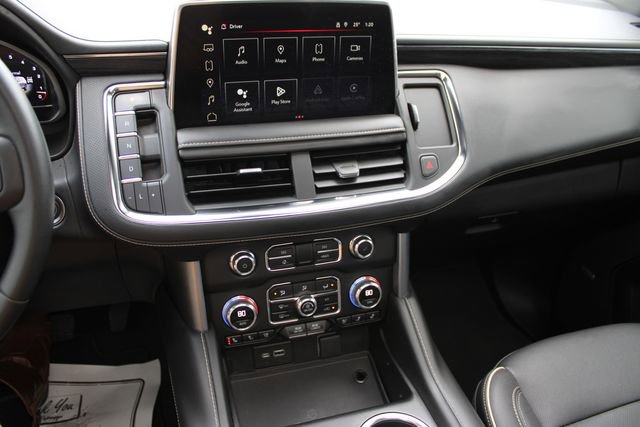 Used 2023 GMC Yukon SLT image 16