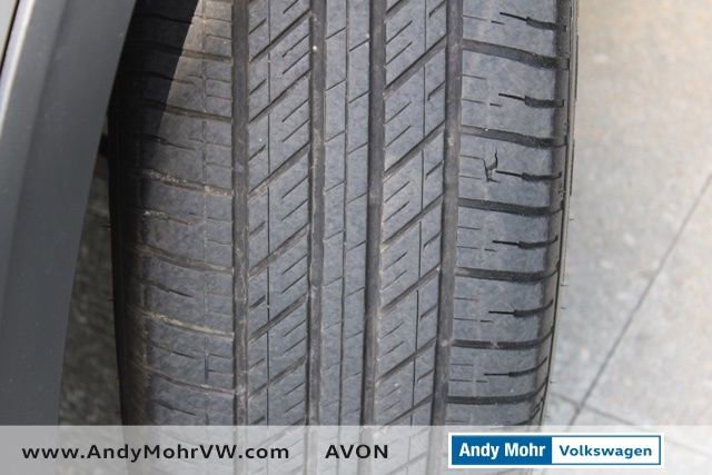 Used 2024 Volkswagen Atlas SE AWD/4WD image 18