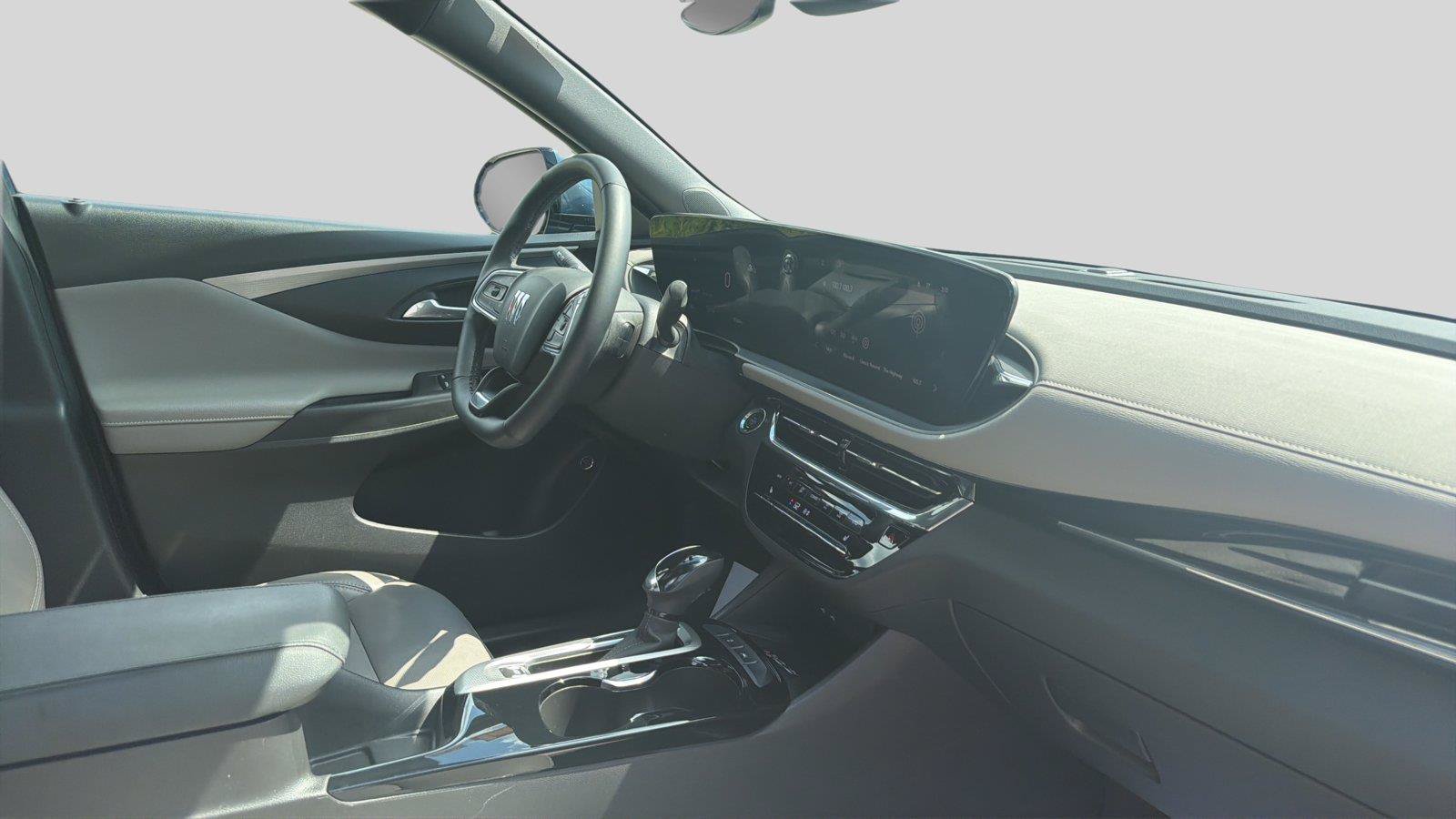Used 2024 Buick Envista Sport Touring FWD image 24