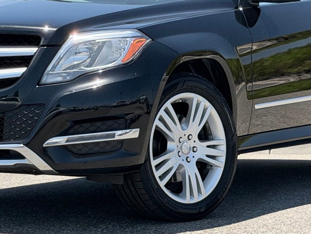 Used 2015 Mercedes-Benz GLK 350 2WD image 4