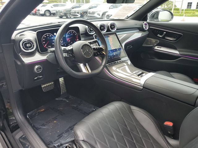 Used 2024 Mercedes-Benz CLE 450 4MATIC Cabriolet image 9
