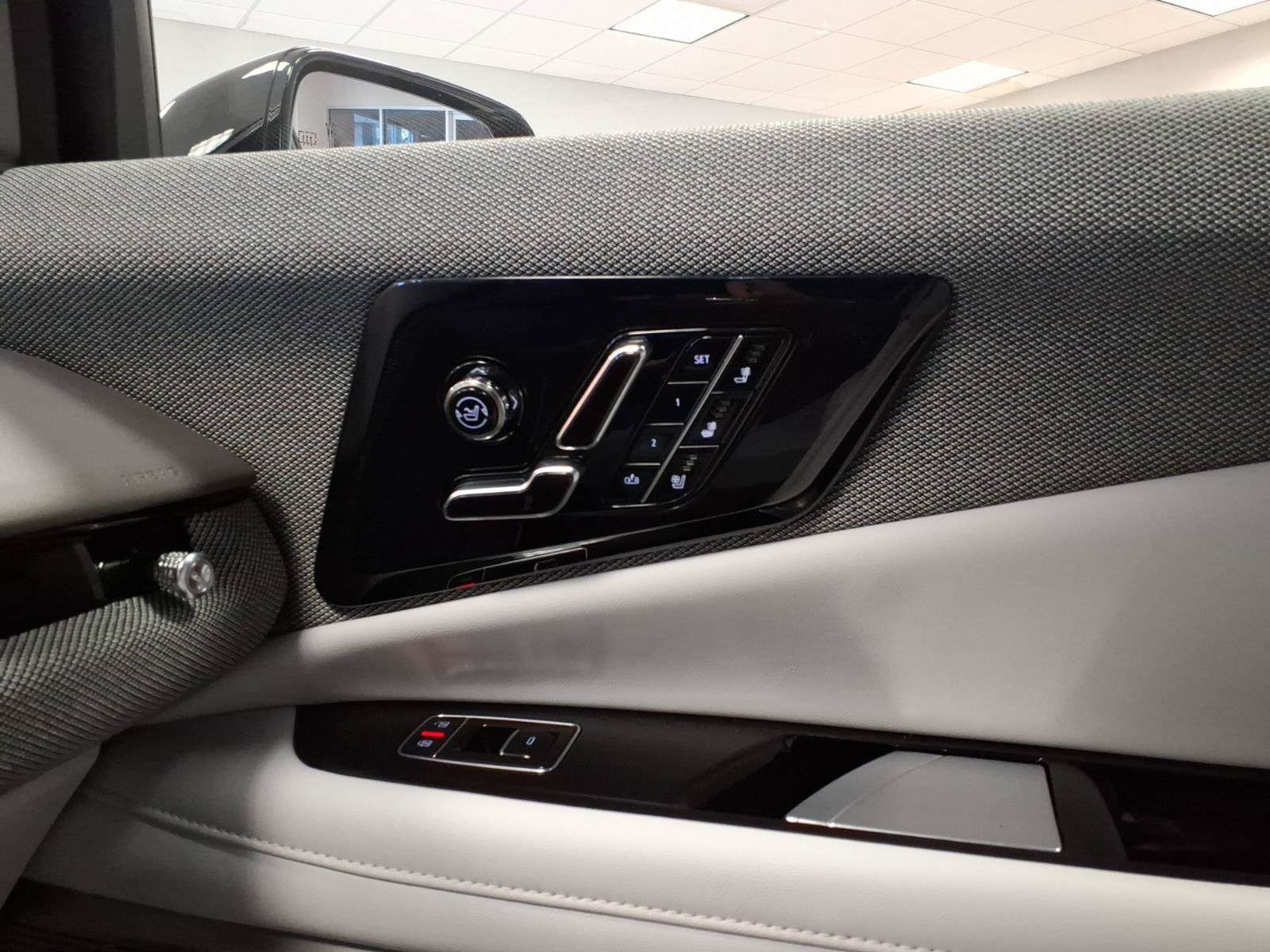 Certified 2026 Cadillac Optiq Luxury 2 RWD image 30