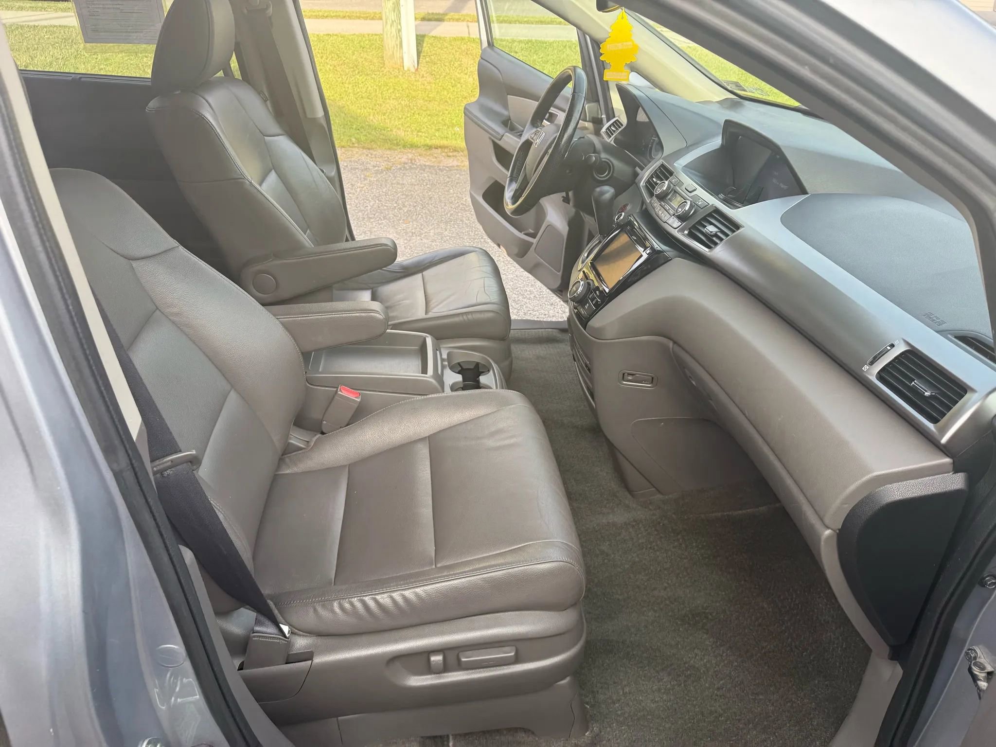 Used 2016 Honda Odyssey EX-L image 30