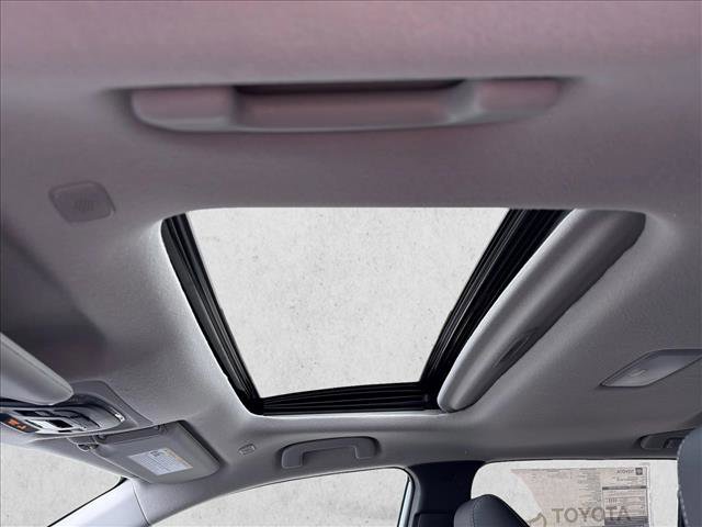 New 2026 Toyota Corolla Cross XLE w/ Convenience Package image 19