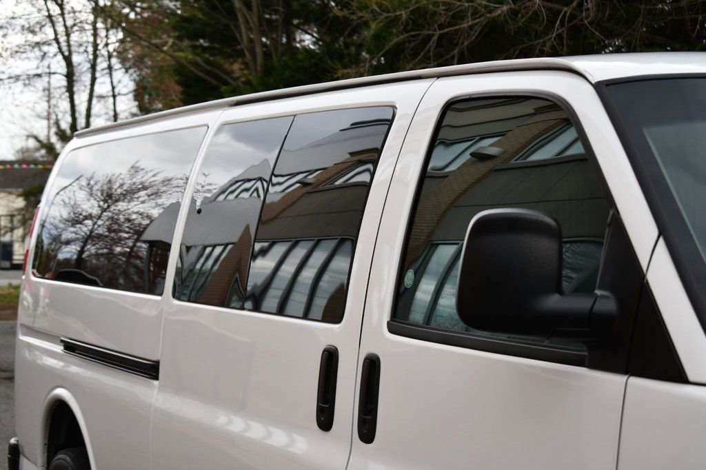 Used 2022 Chevrolet Express 3500 LS image 15