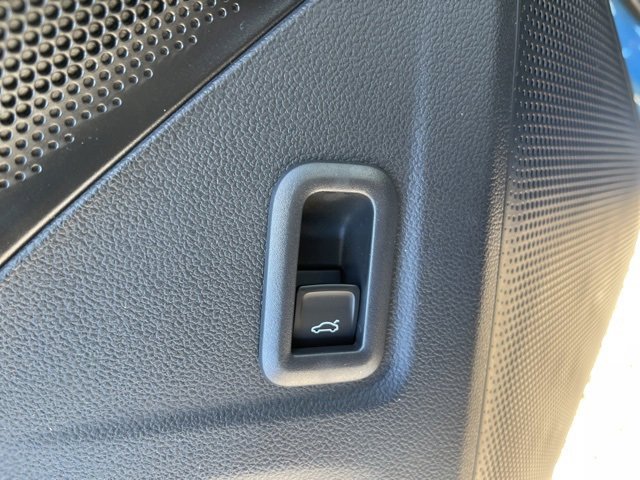 New 2026 Volkswagen Tiguan SE image 29