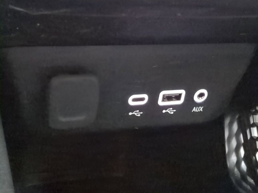 Used 2023 Chevrolet TrailBlazer ACTIV image 40