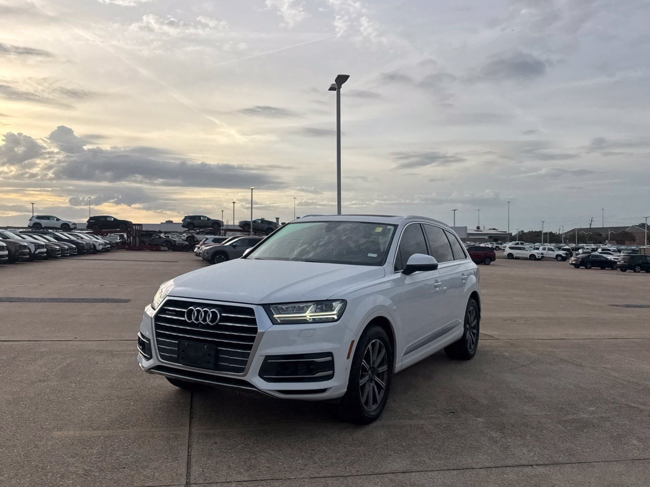 Used 2019 Audi Q7 3.0T Prestige AWD/4WD image 10