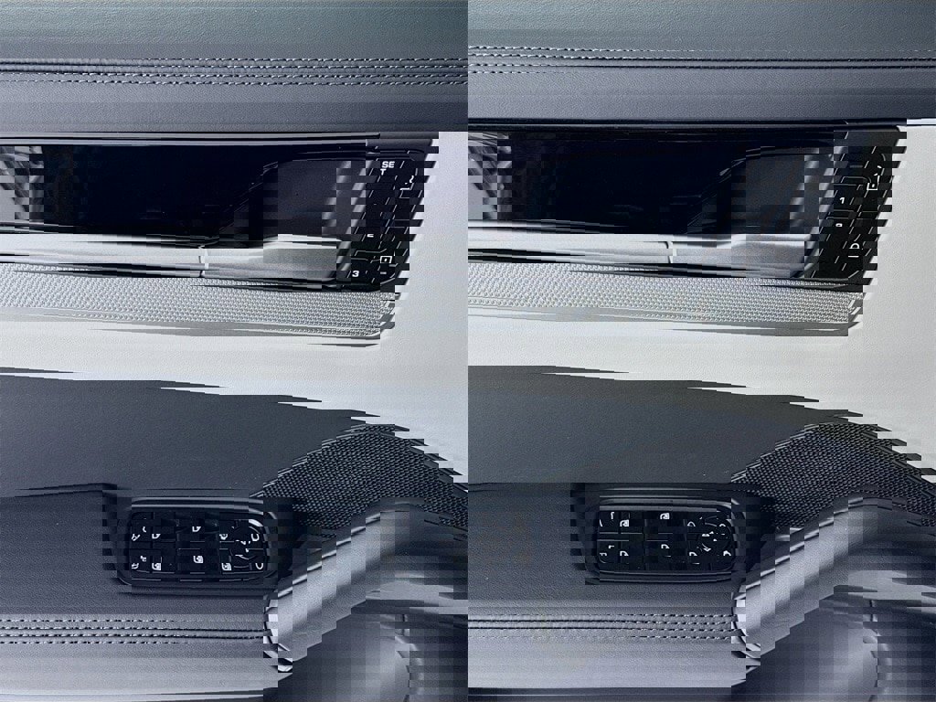 New 2026 Porsche Cayenne S image 11