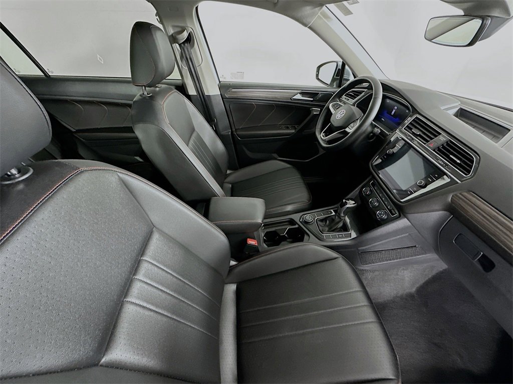 Used 2024 Volkswagen Tiguan Wolfsburg Edition image 25