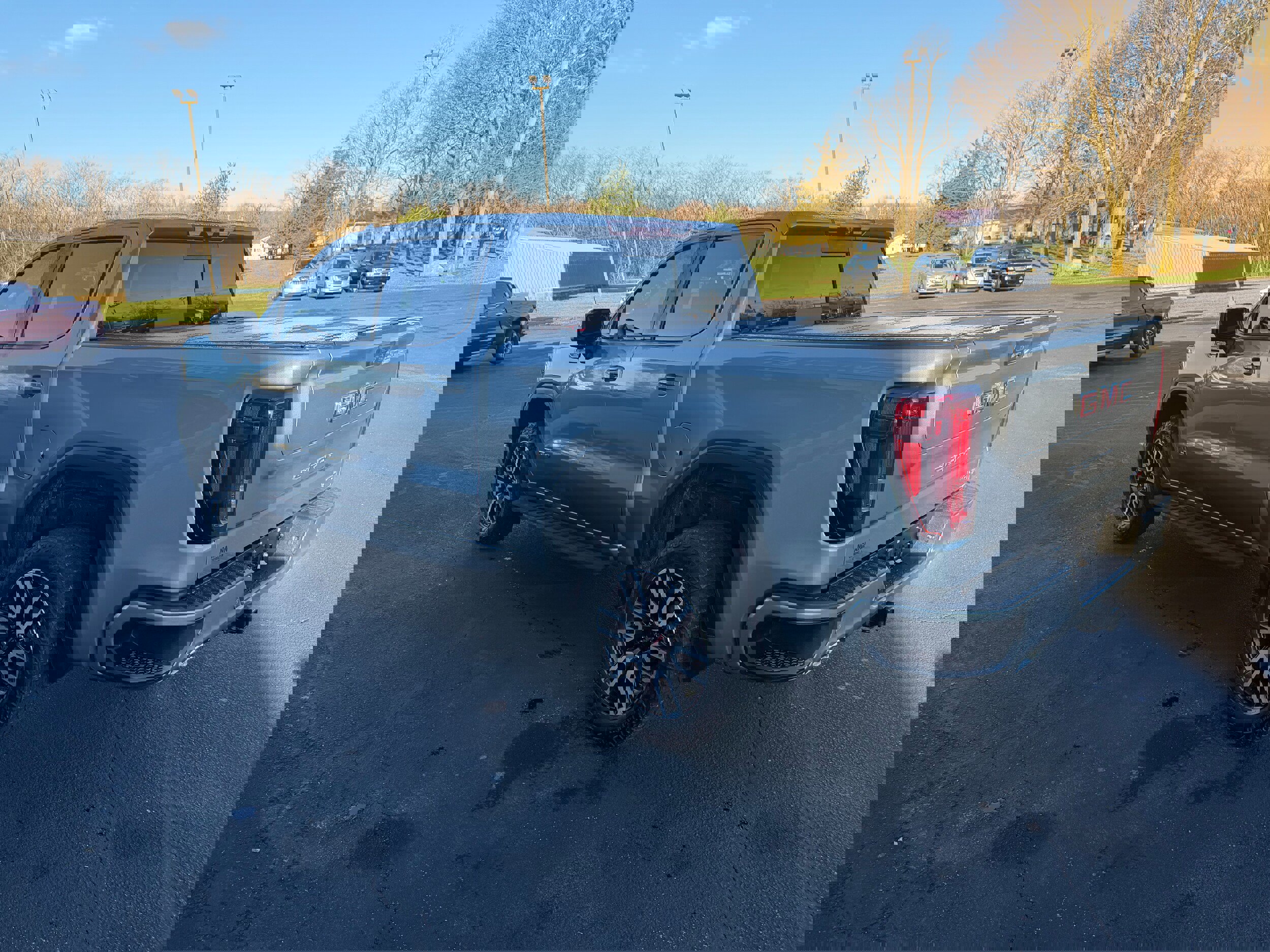 Used 2023 GMC Sierra 1500 AT4 w/ AT4 Premium Package image 11