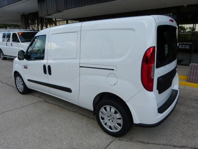 Used 2020 RAM ProMaster City Tradesman SLT FWD image 3