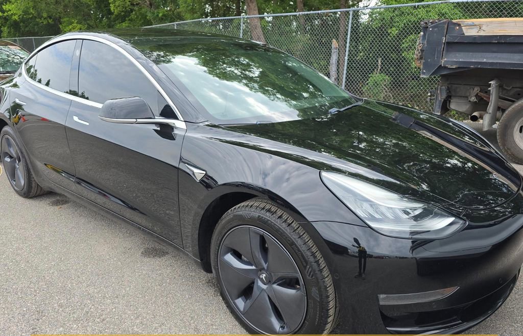 Used 2019 Tesla Model 3 Long Range RWD image 4