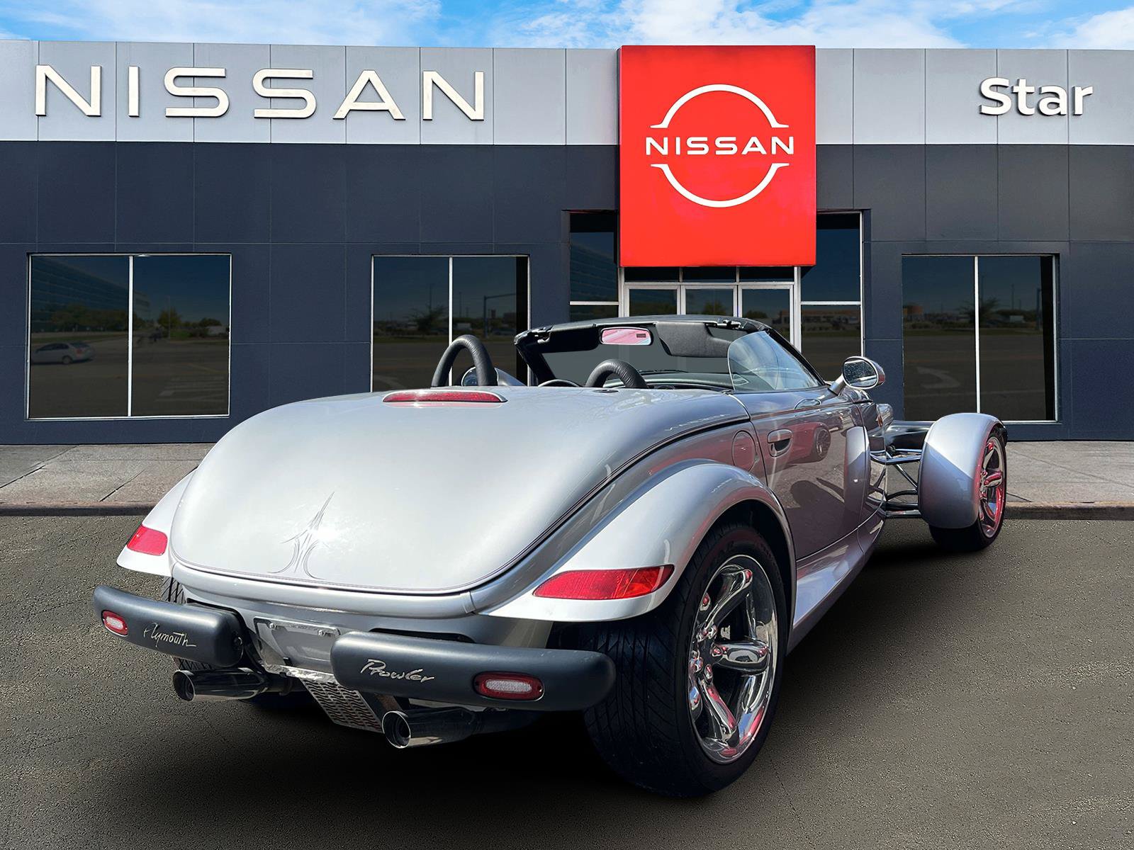 Used 2000 Plymouth Prowler RWD image 4