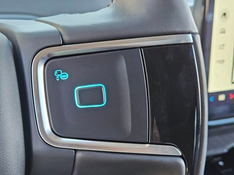 New 2025 Ford Expedition Platinum w/ Platinum Ultimate Package image 24