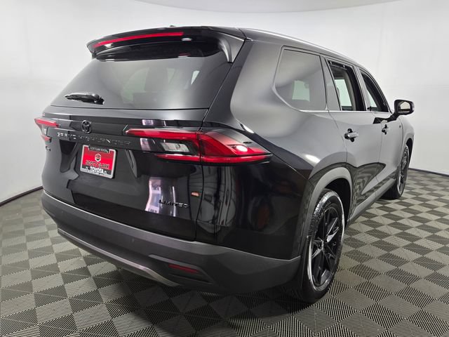 Used 2025 Toyota Grand Highlander FWD image 8