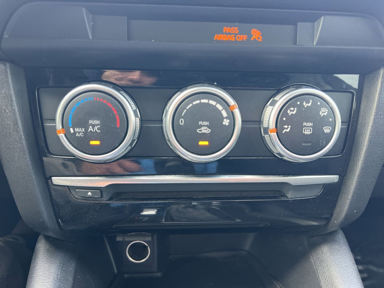 Used 2016 MAZDA MAZDA6 Sport image 20