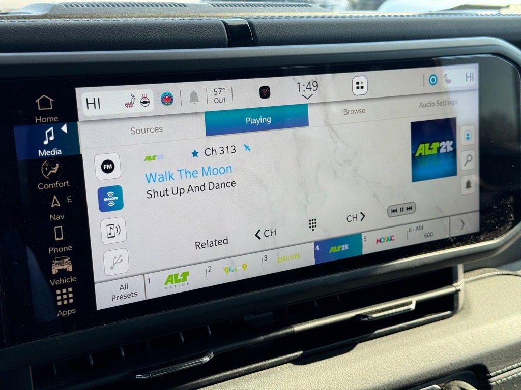 Used 2024 Jeep Wrangler Unlimited Rubicon w/ Technology Group image 21