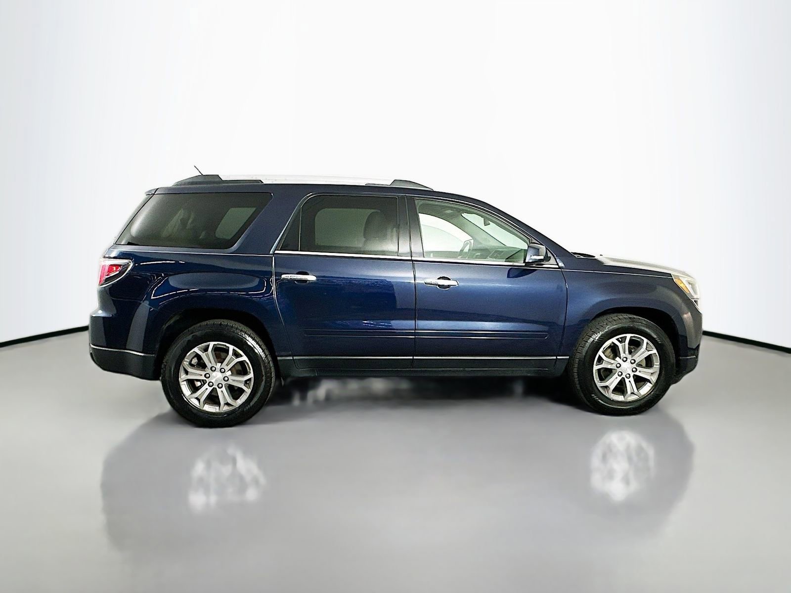 Used 2015 GMC Acadia SLT AWD/4WD image 8