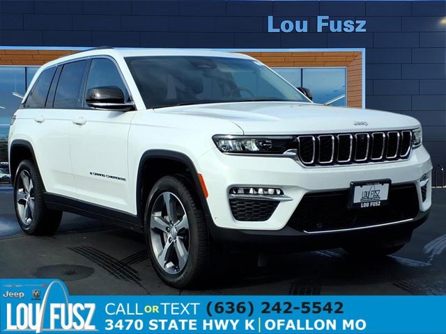 Used 2023 Jeep Grand Cherokee 4WD 4xe w/ Luxury Tech Group II image 1