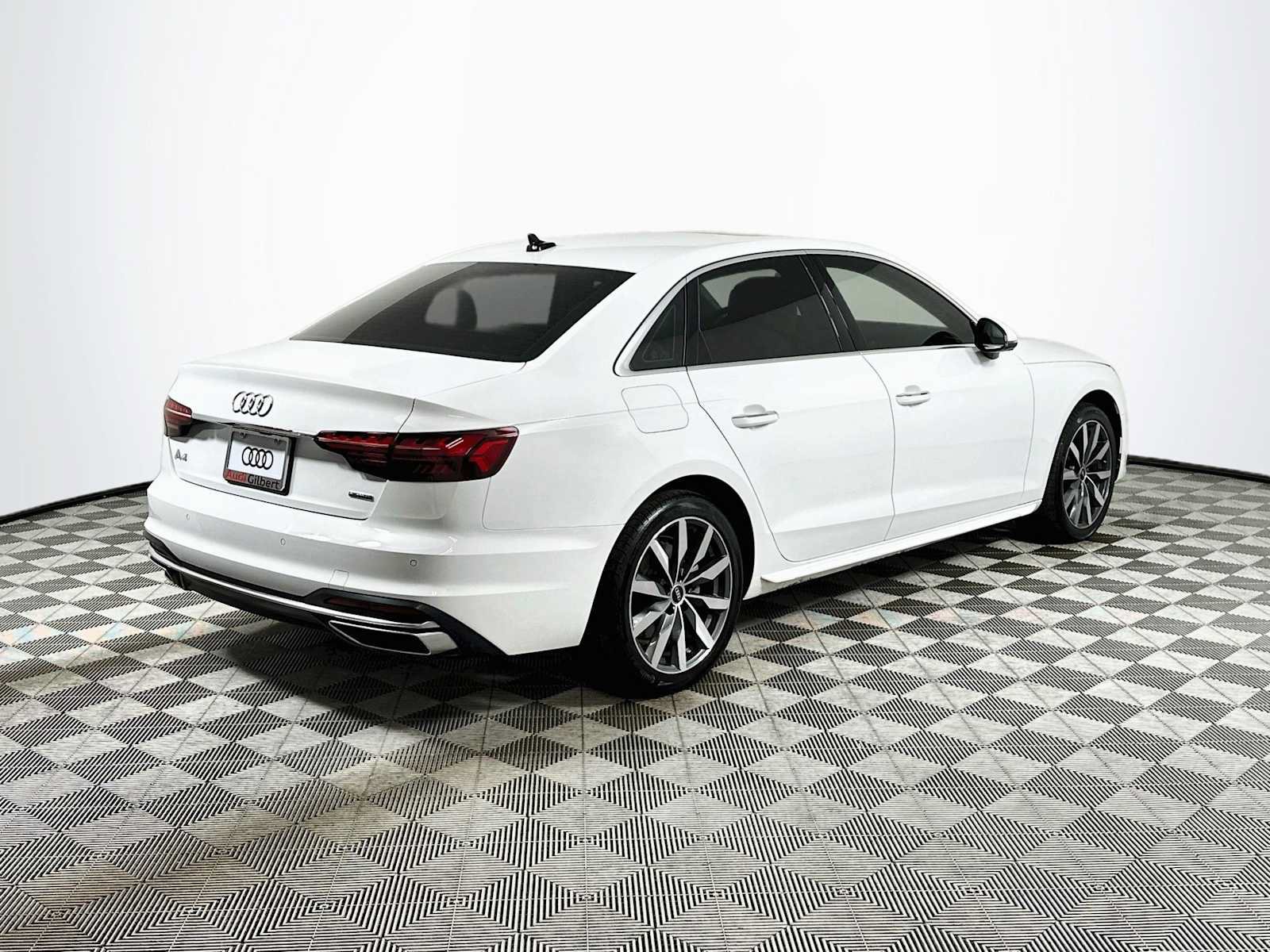 Used 2023 Audi A4 2.0T Premium Plus w/ Premium Plus Package AWD/4WD image 7