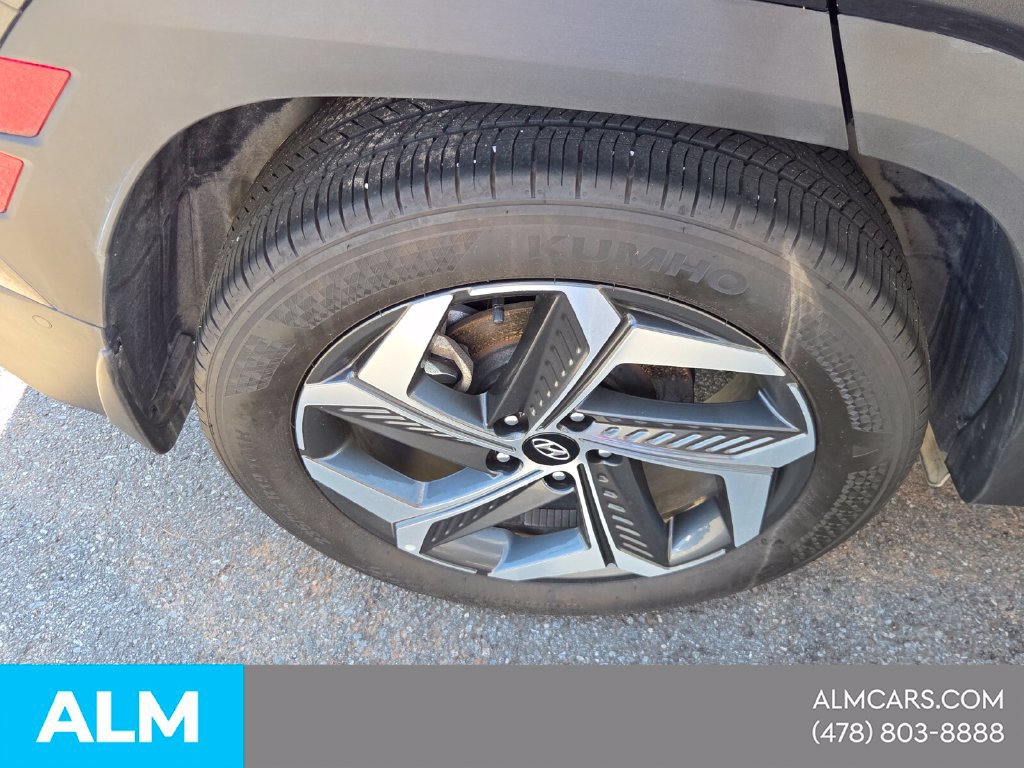 Used 2023 Hyundai Tucson Limited w/ Cargo Package FWD image 16