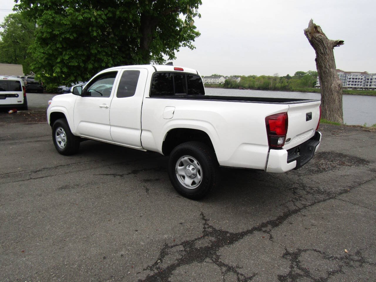 Used 2021 Toyota Tacoma SR RWD image 34